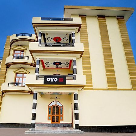 Hotel O J.D. Palace Bénarès Extérieur photo