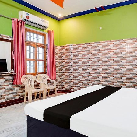 Hotel O J.D. Palace Bénarès Extérieur photo