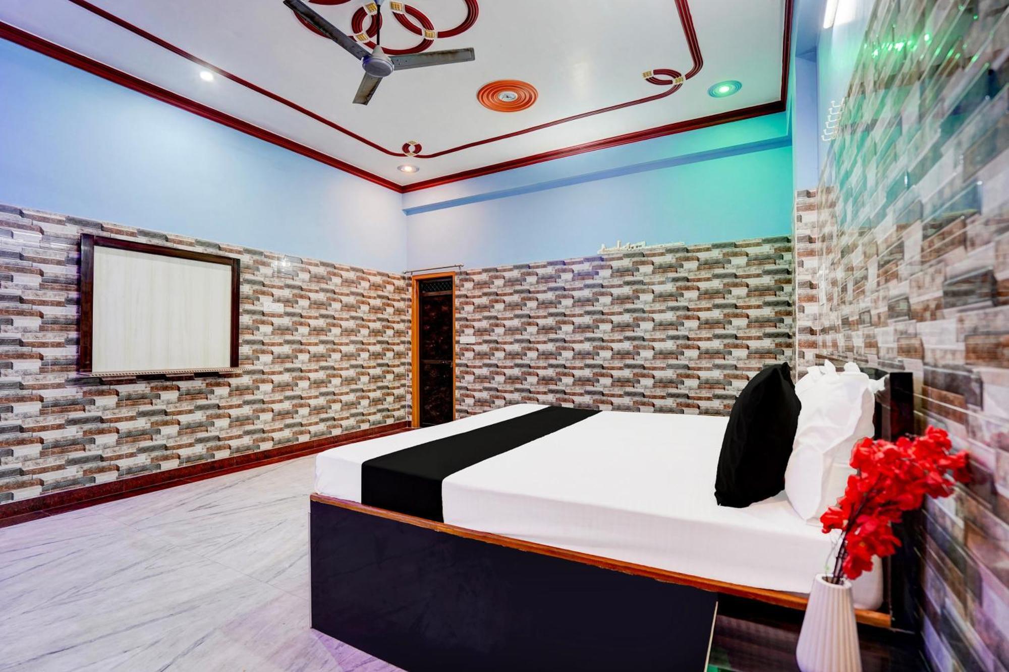 Hotel O J.D. Palace Bénarès Extérieur photo