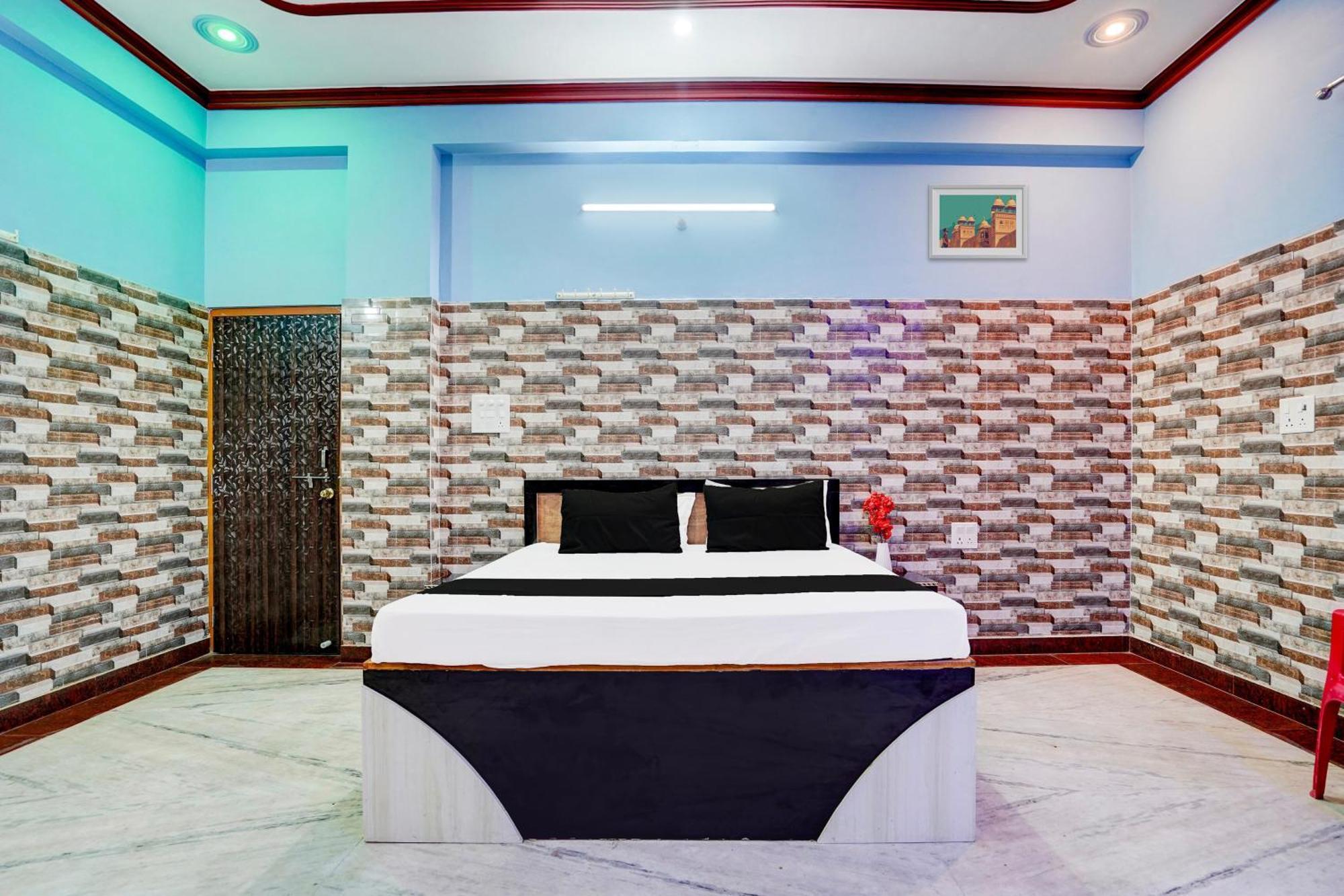 Hotel O J.D. Palace Bénarès Extérieur photo