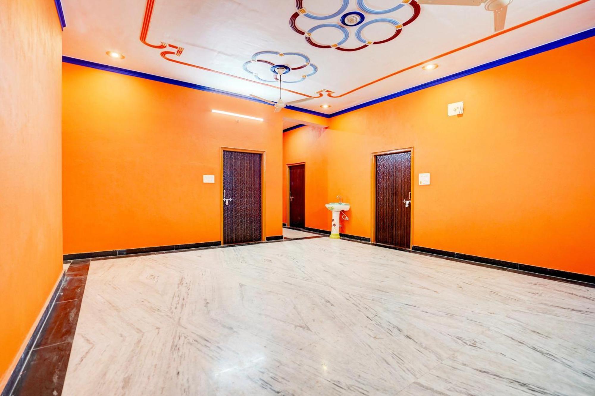 Hotel O J.D. Palace Bénarès Extérieur photo